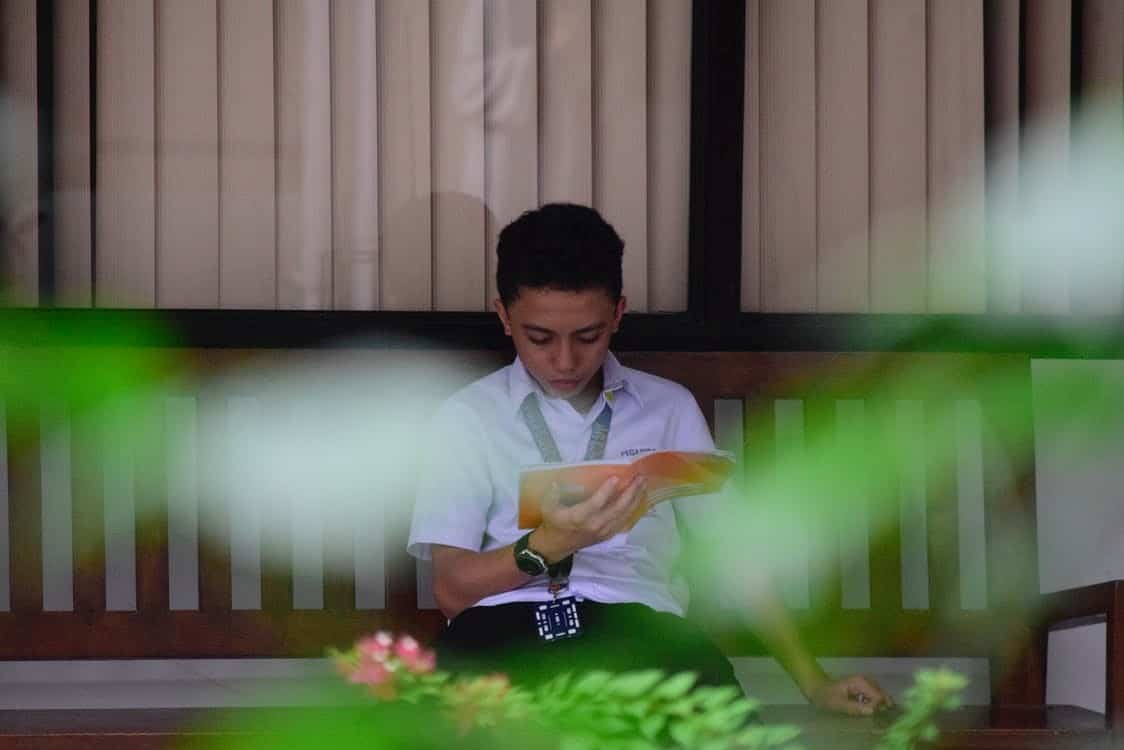 main 3 How to Read More Books Faster